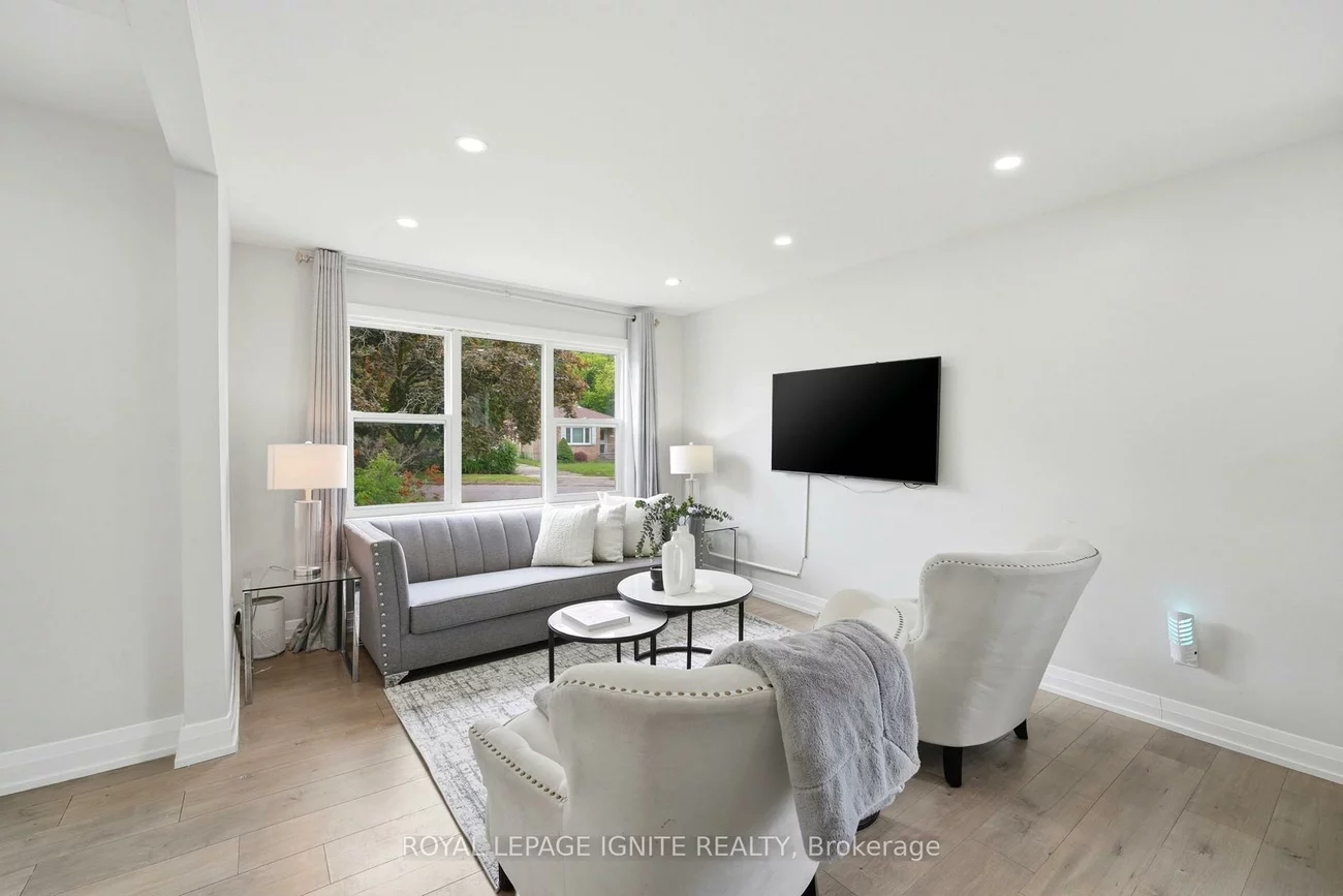 89, Darlingside, West Hill, Toronto