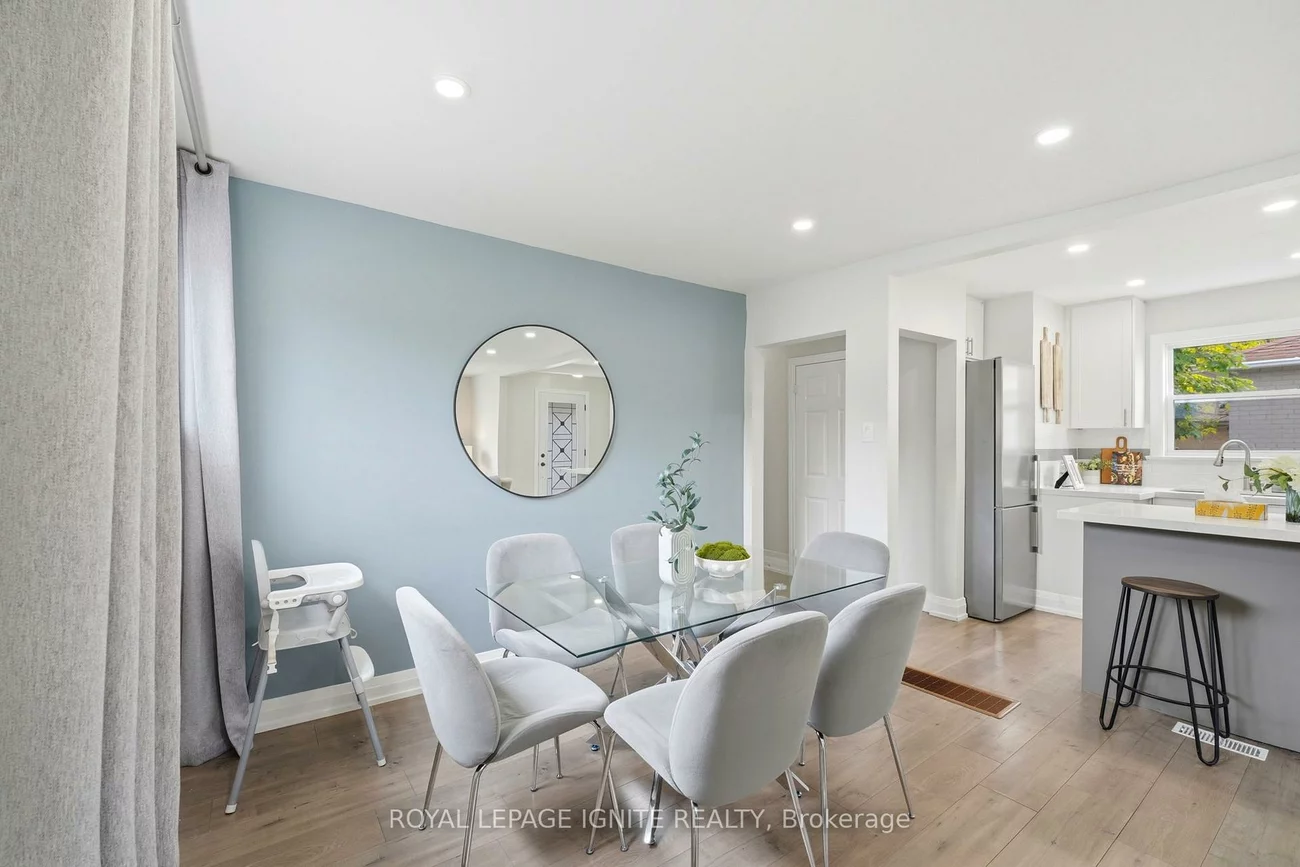 89, Darlingside, West Hill, Toronto