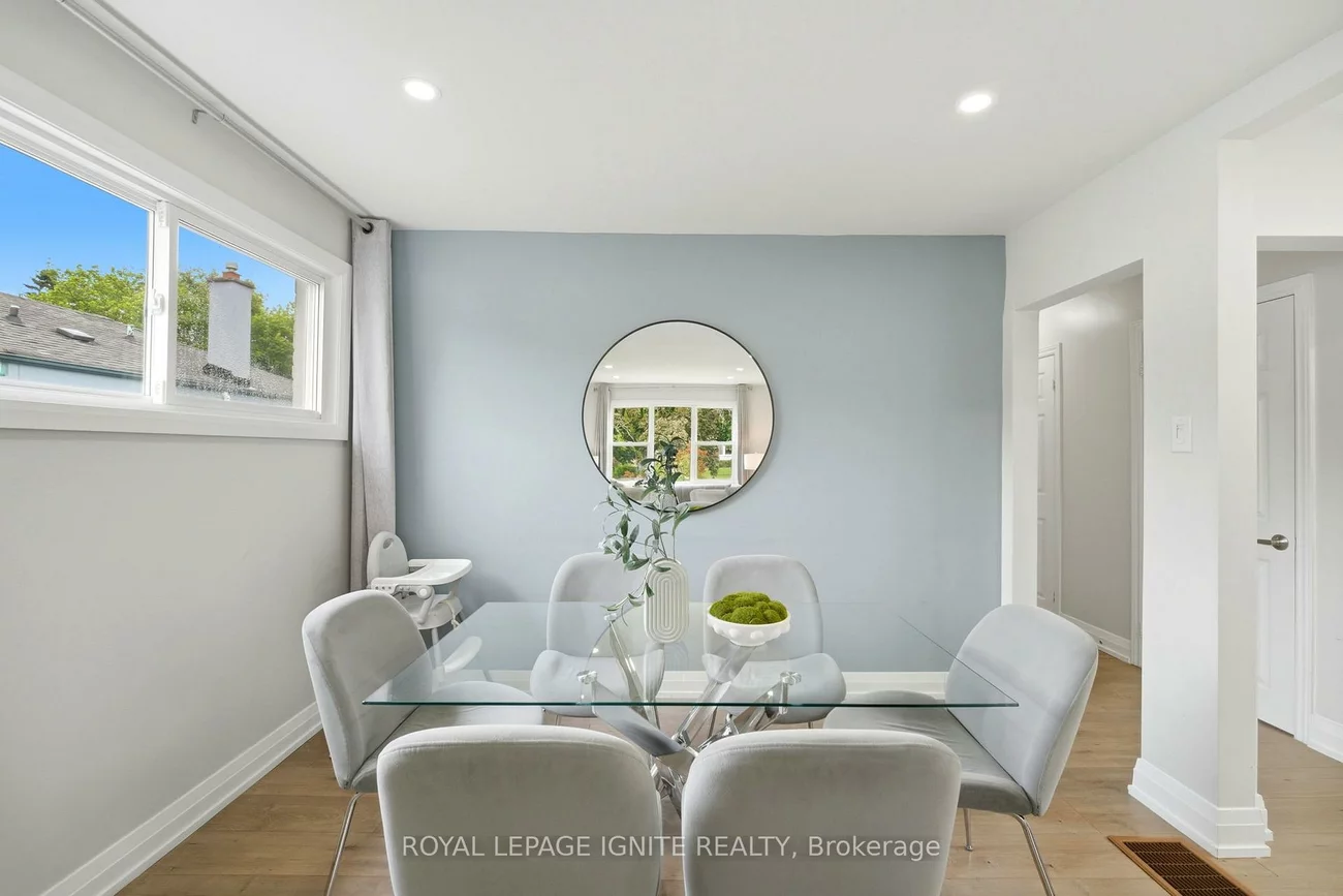 89, Darlingside, West Hill, Toronto