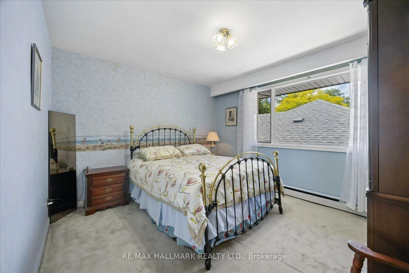 23, Larwood, Cliffcrest, Toronto