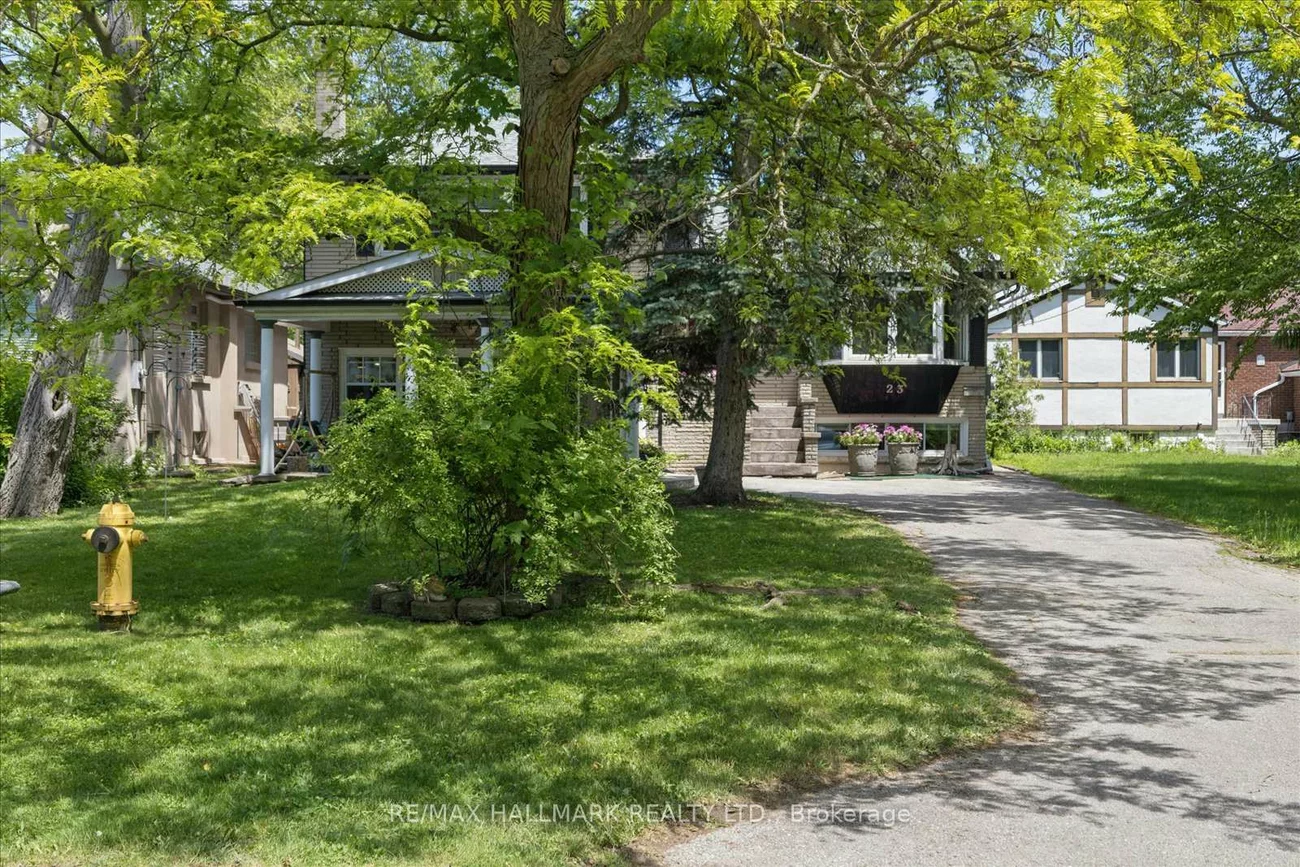 23, Larwood, Cliffcrest, Toronto