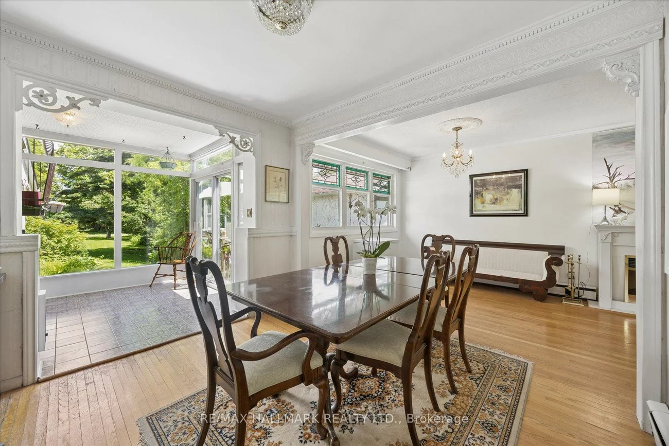 23, Larwood, Cliffcrest, Toronto