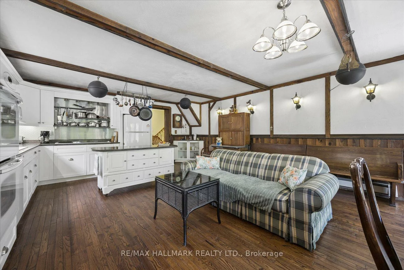 23, Larwood, Cliffcrest, Toronto