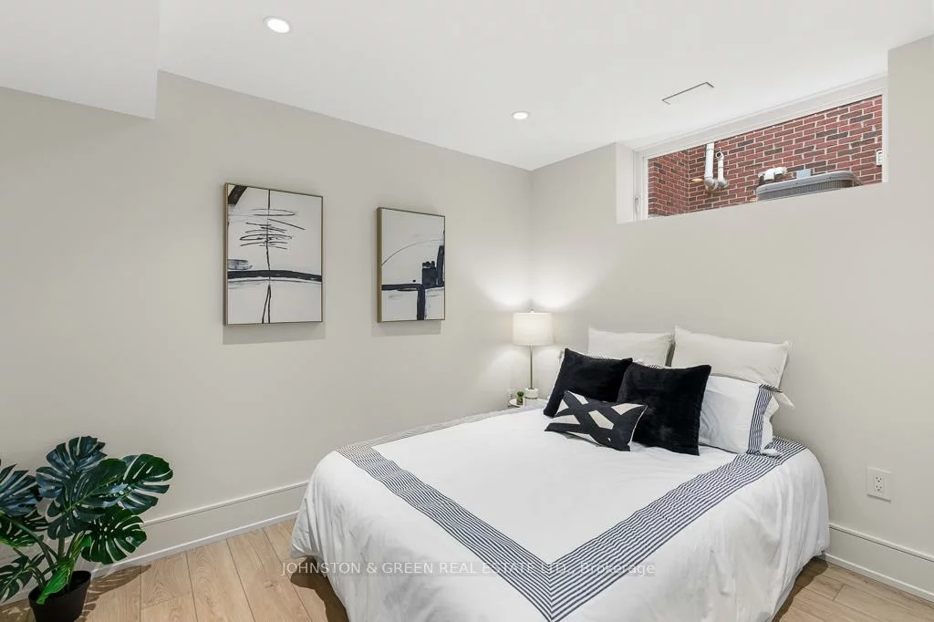 62, Northridge, East York, Toronto