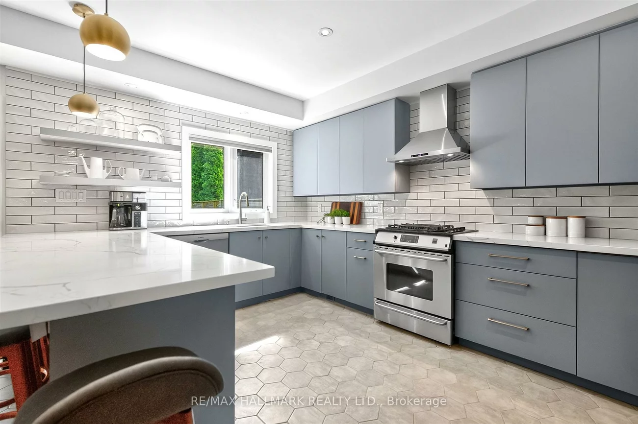 75, Hillside, Broadview North, Toronto