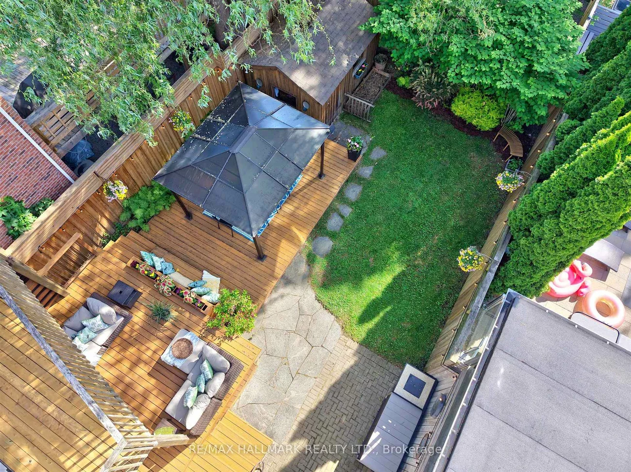 75, Hillside, Broadview North, Toronto