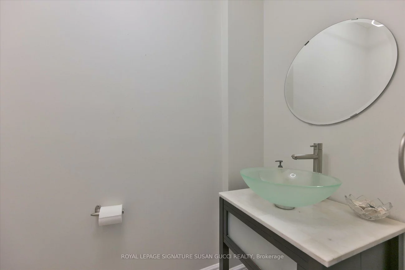 122, Cedarcrest, O'Connor-Parkview, Toronto