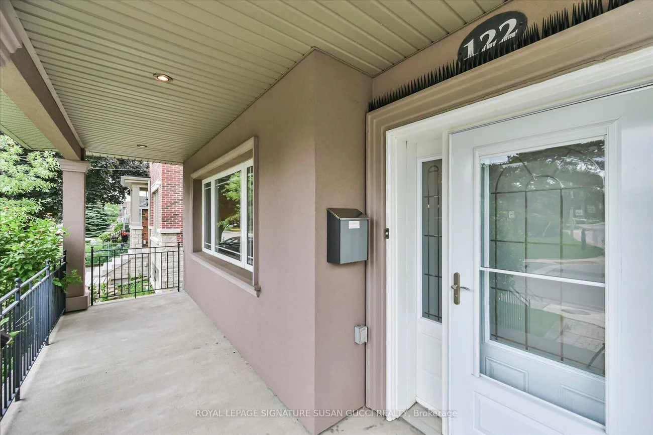 122, Cedarcrest, O'Connor-Parkview, Toronto