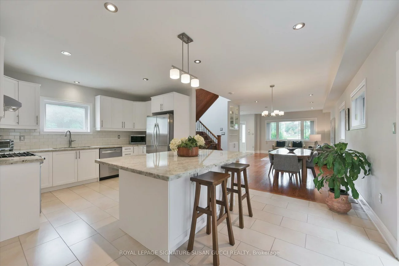 122, Cedarcrest, O'Connor-Parkview, Toronto