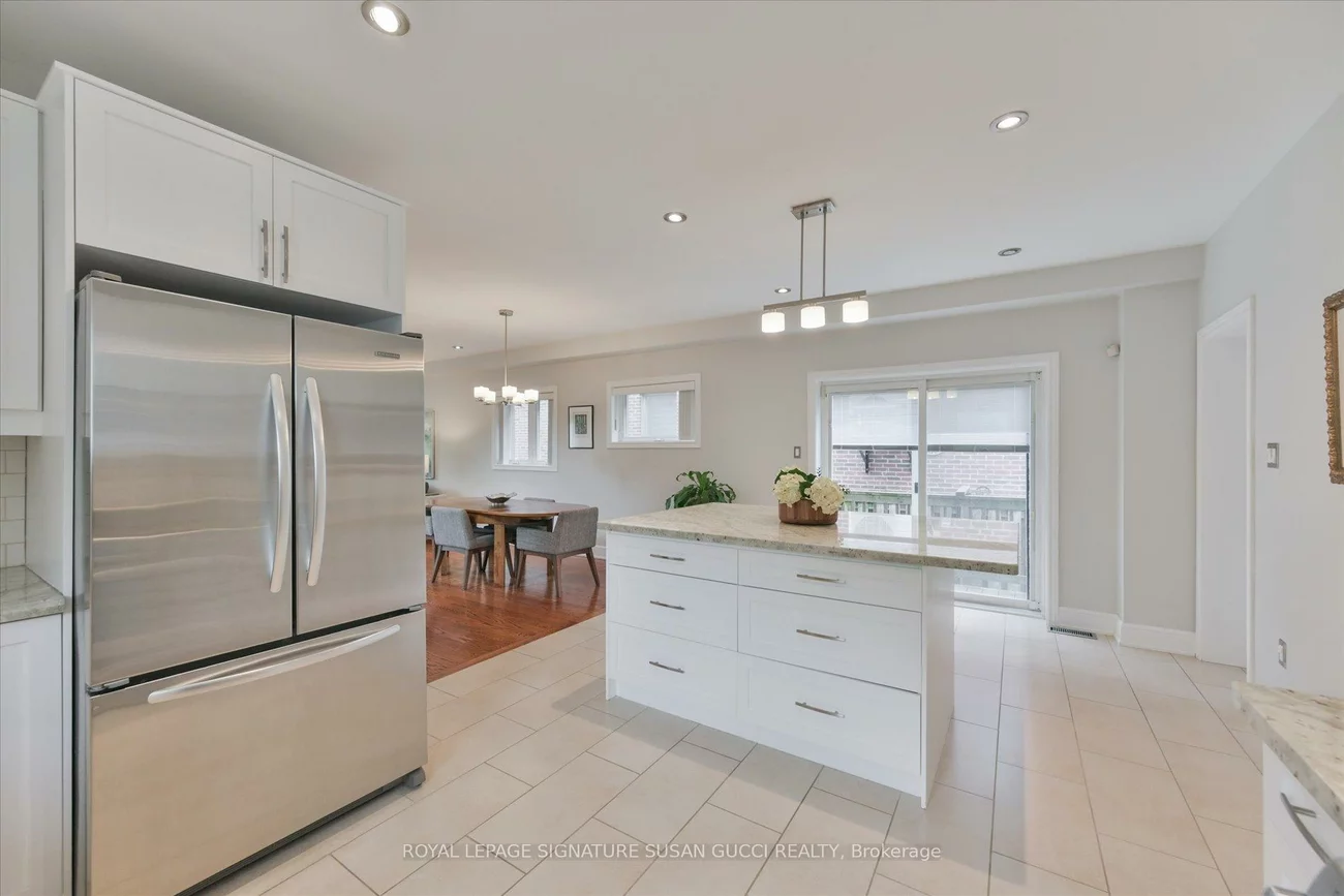 122, Cedarcrest, O'Connor-Parkview, Toronto
