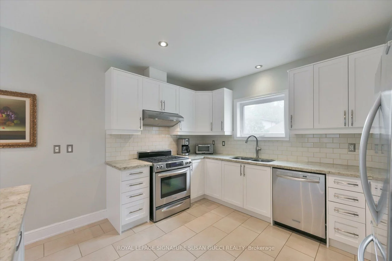122, Cedarcrest, O'Connor-Parkview, Toronto