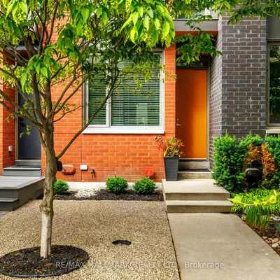68, Boulton, South Riverdale, Toronto