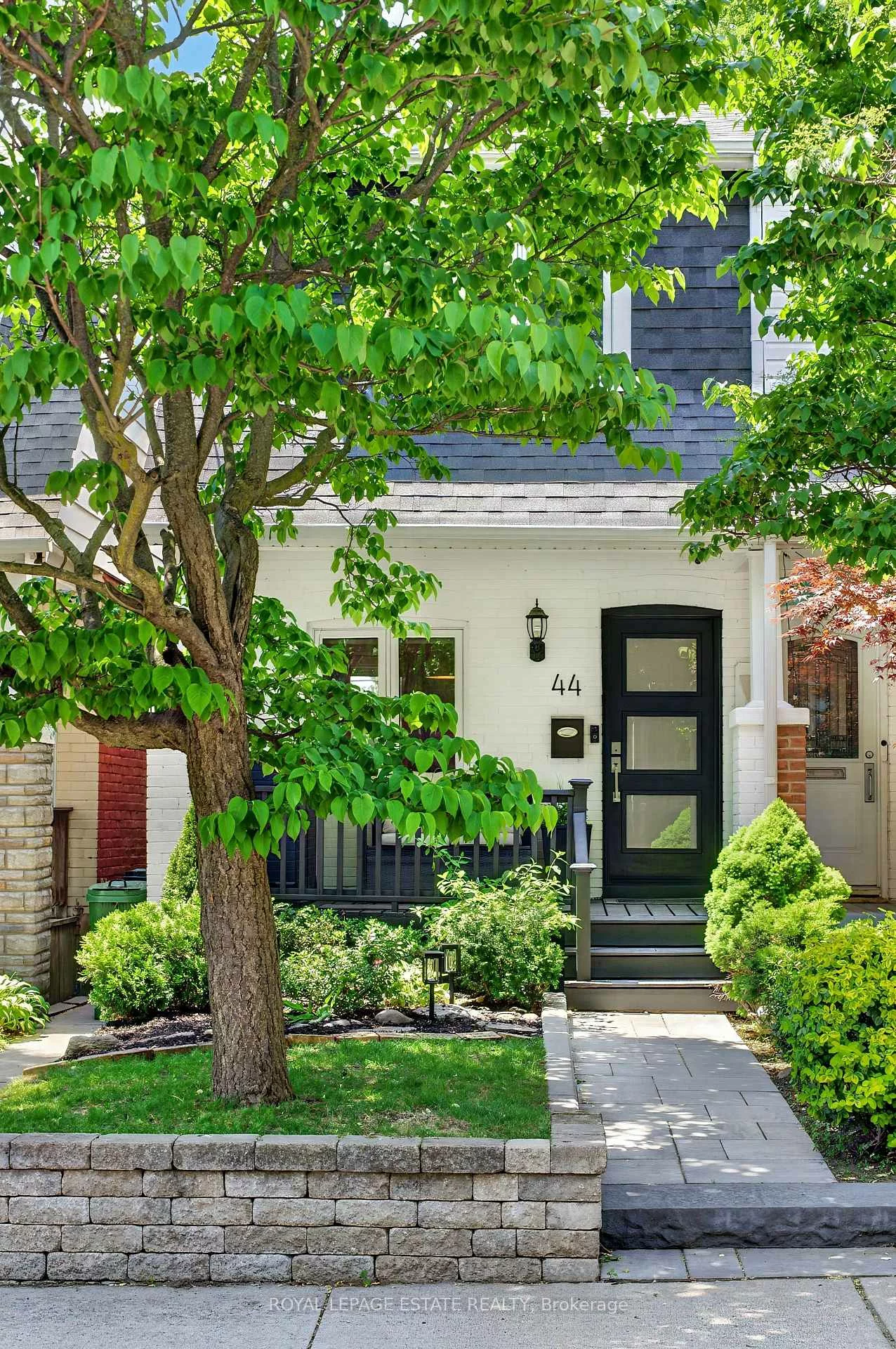 44, Bastedo, Woodbine Corridor, Toronto