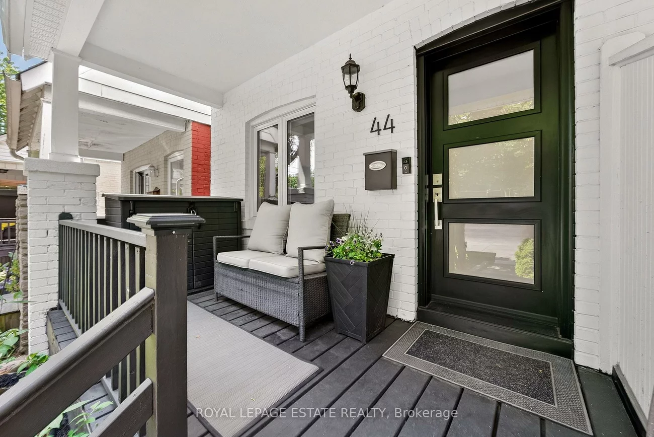 44, Bastedo, Woodbine Corridor, Toronto