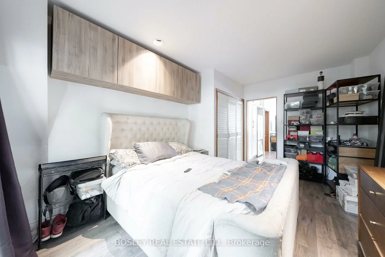 123, Hamilton, South Riverdale, Toronto