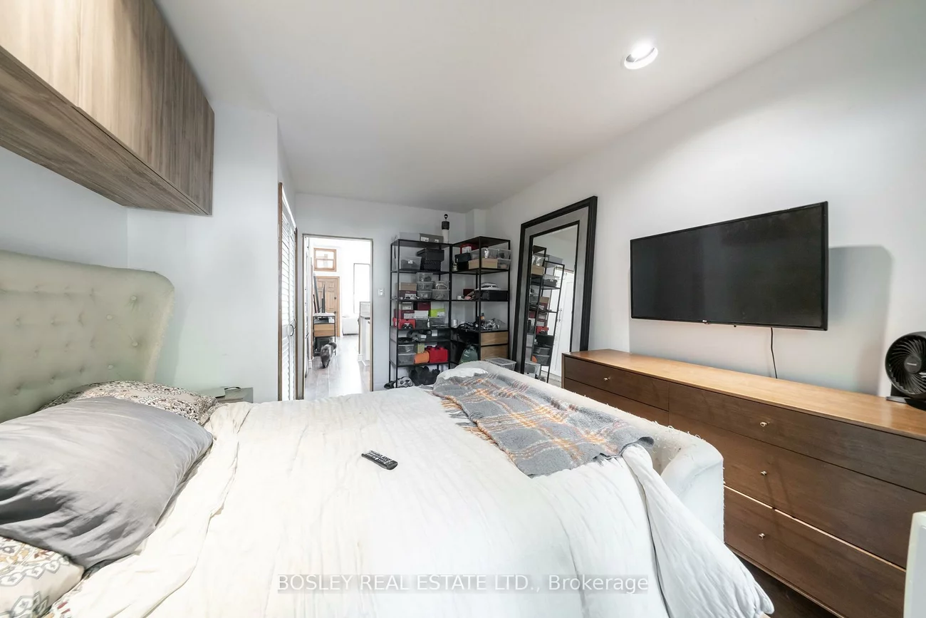123, Hamilton, South Riverdale, Toronto