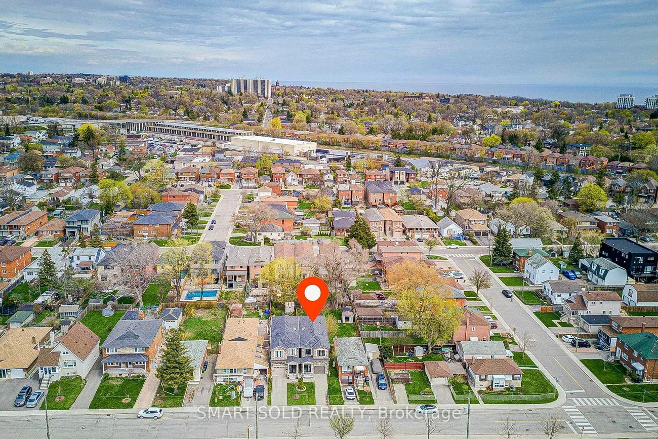 67, North Edgely, Clairlea-Birchmount, Toronto