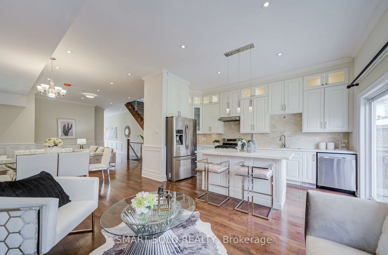 67, North Edgely, Clairlea-Birchmount, Toronto