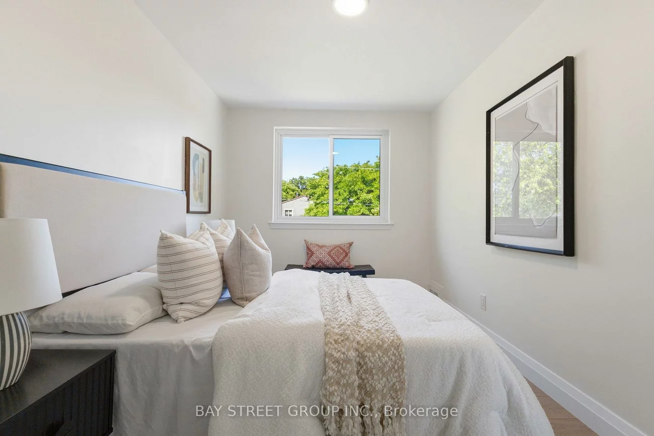 115, Bergen, Dorset Park, Toronto