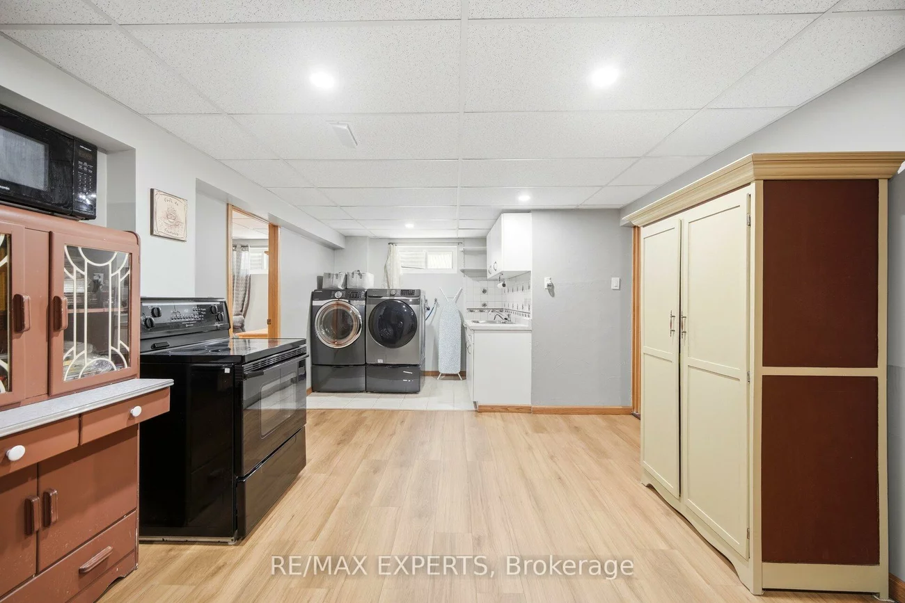 69, Oakmeadow, Morningside, Toronto