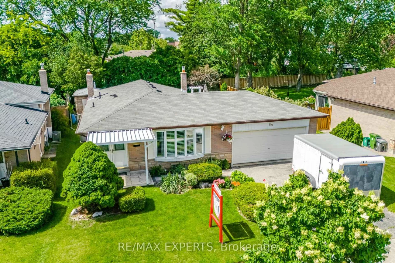 69, Oakmeadow, Morningside, Toronto
