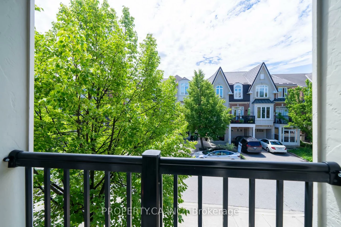 34, Ferguson, Clairlea-Birchmount, Toronto