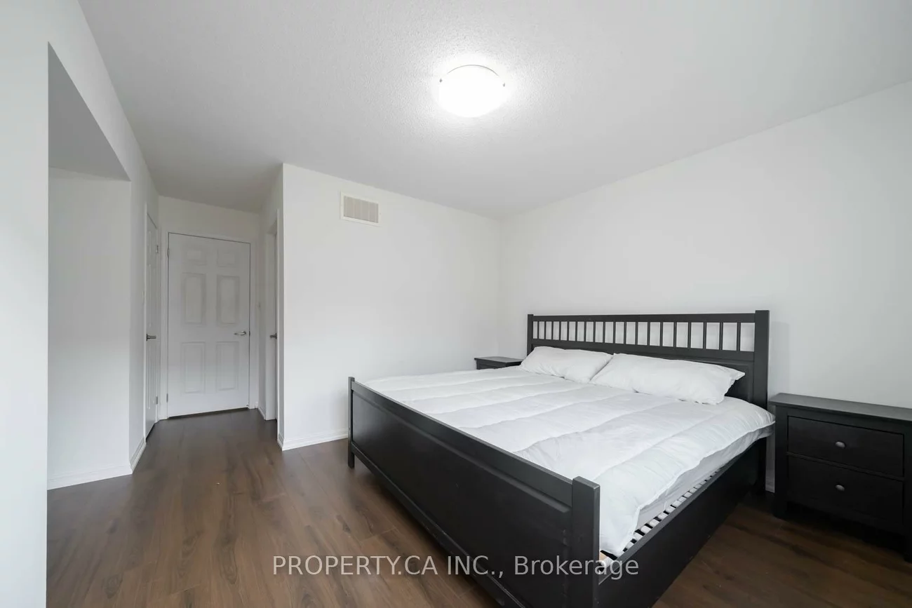 34, Ferguson, Clairlea-Birchmount, Toronto