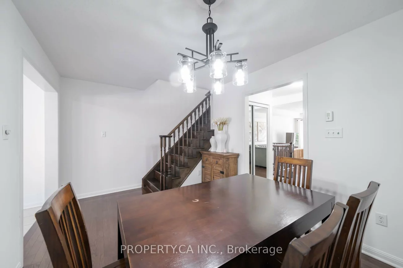 34, Ferguson, Clairlea-Birchmount, Toronto
