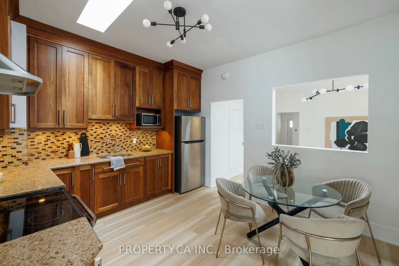 332, Woodfield, Greenwood-Coxwell, Toronto