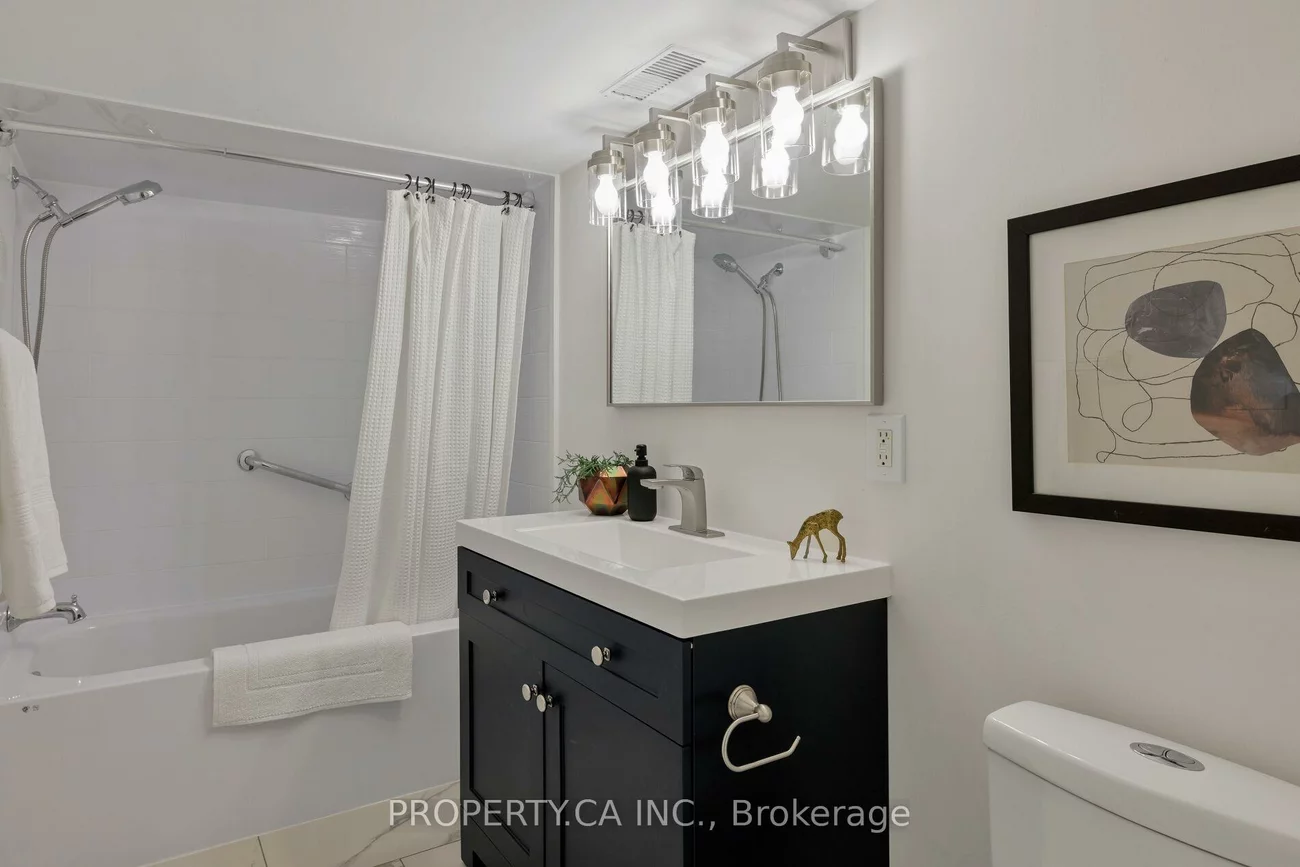 332, Woodfield, Greenwood-Coxwell, Toronto
