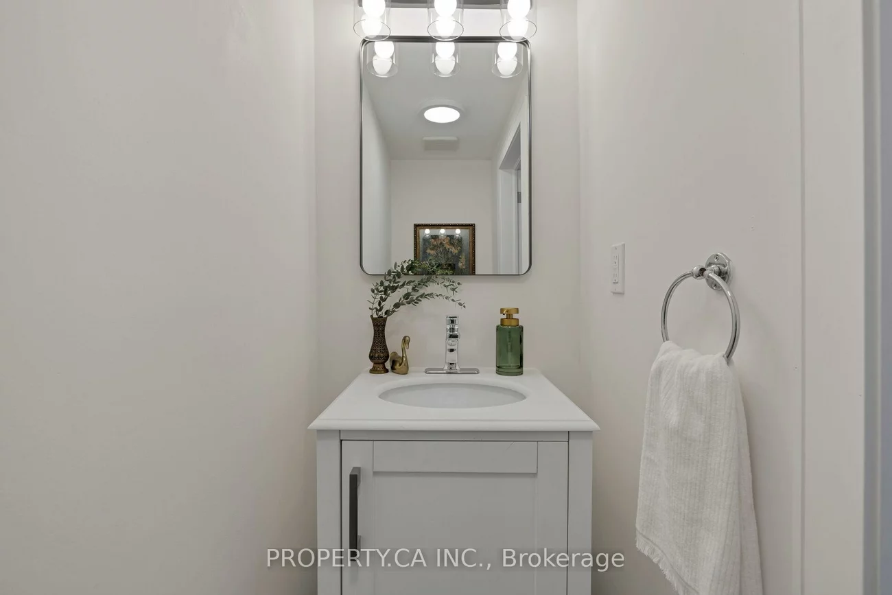 332, Woodfield, Greenwood-Coxwell, Toronto