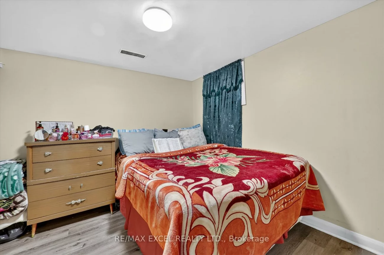 62, Sundance, Woburn, Toronto