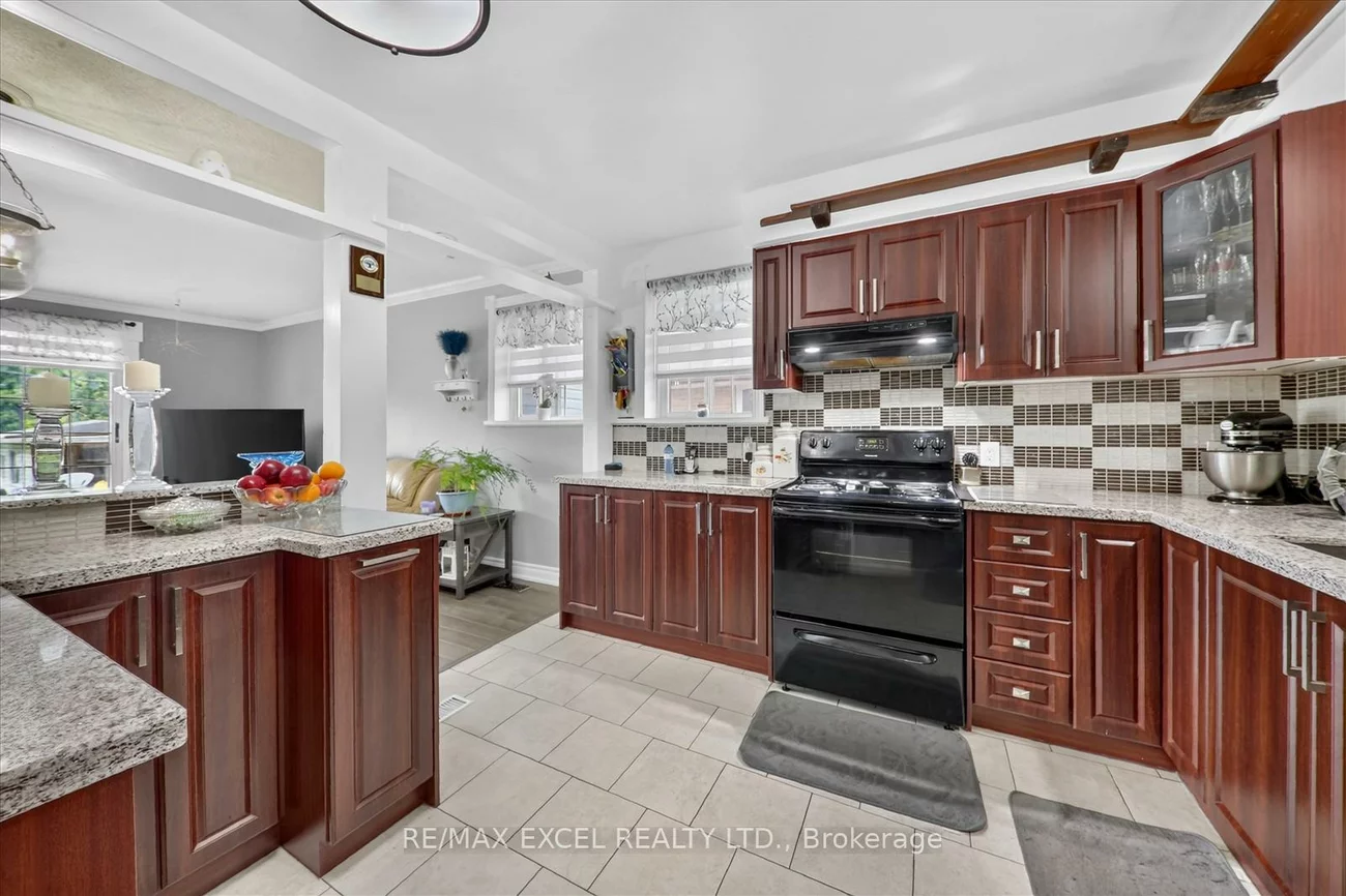 62, Sundance, Woburn, Toronto