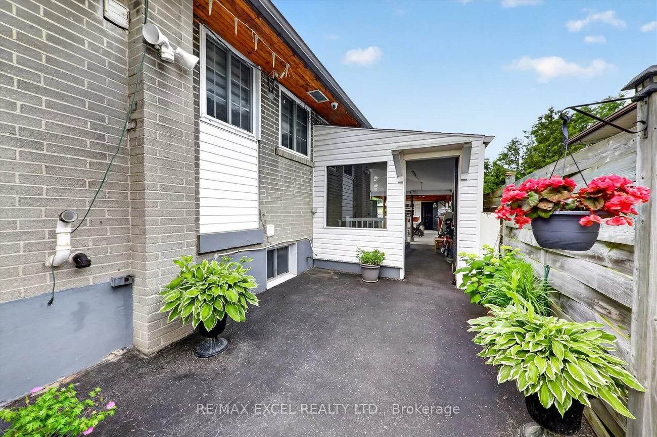 62, Sundance, Woburn, Toronto