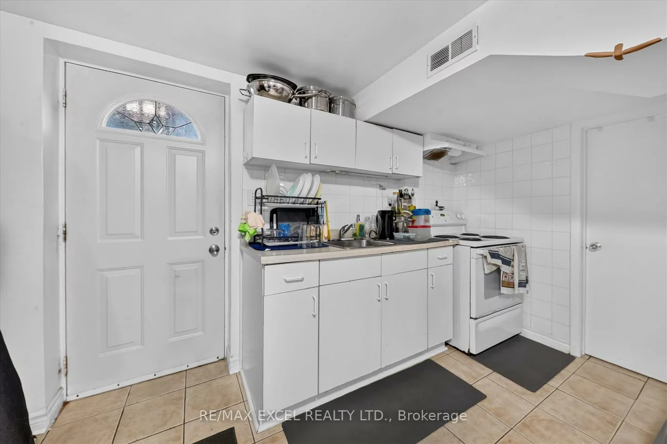 62, Sundance, Woburn, Toronto