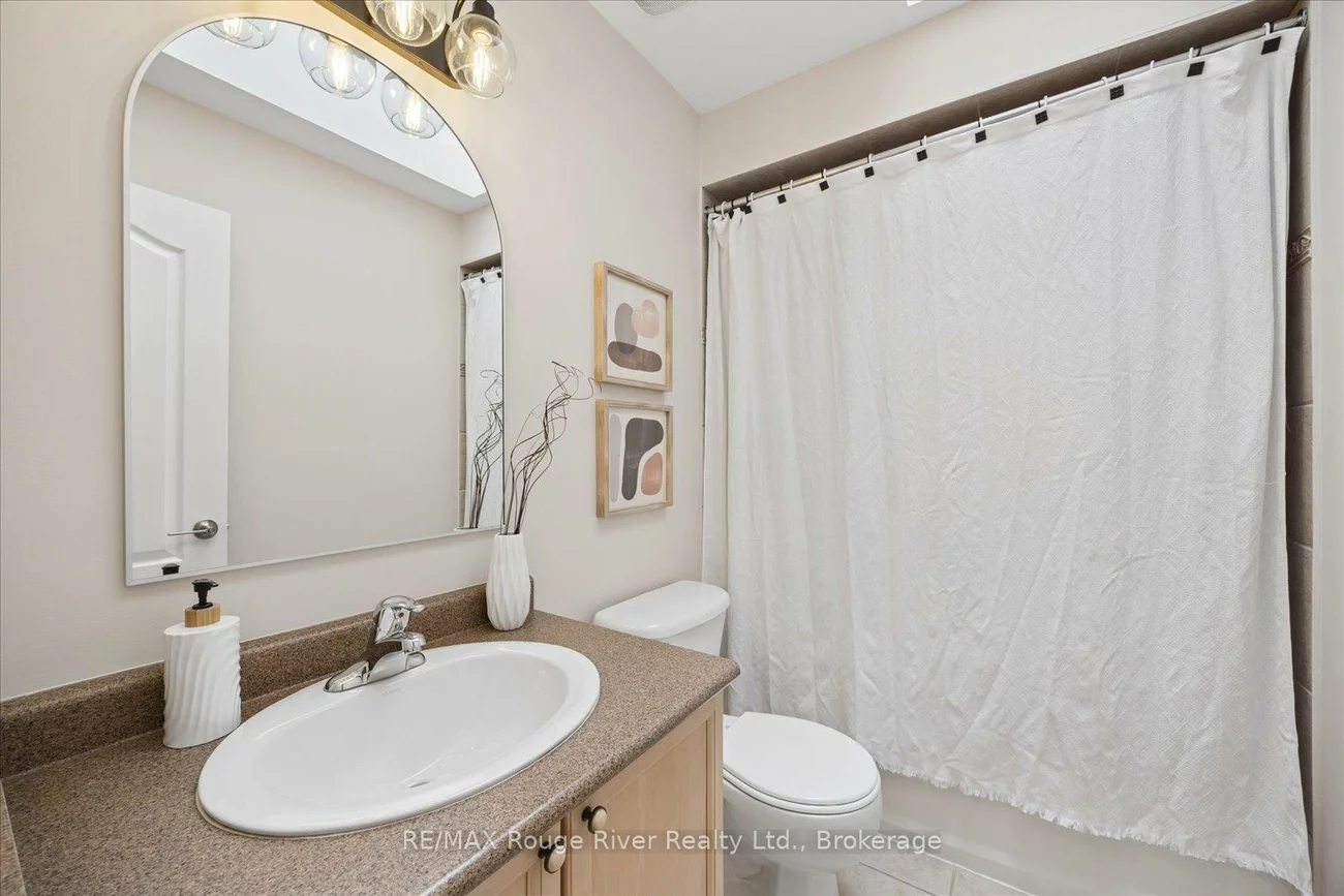 72a, Laurel, Kennedy Park, Toronto