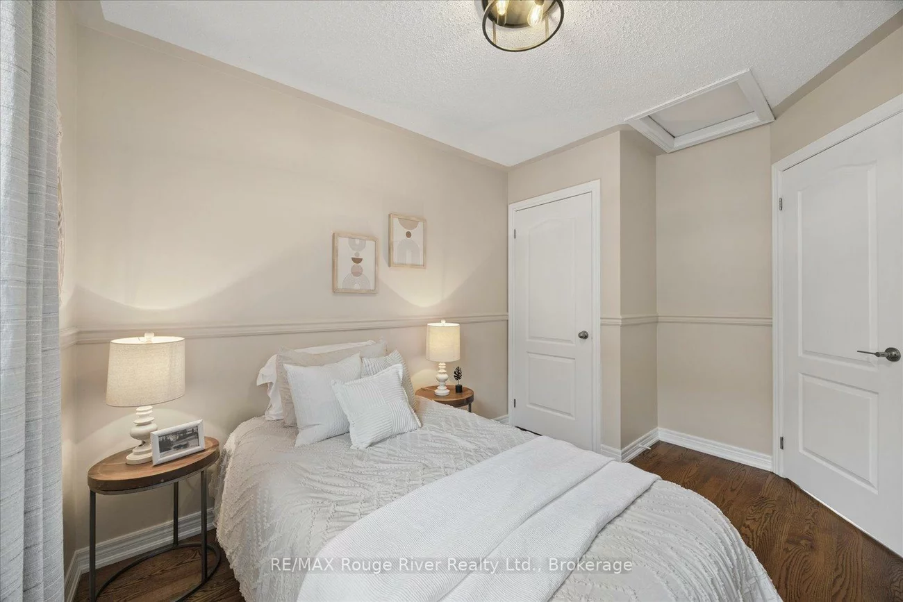 72a, Laurel, Kennedy Park, Toronto