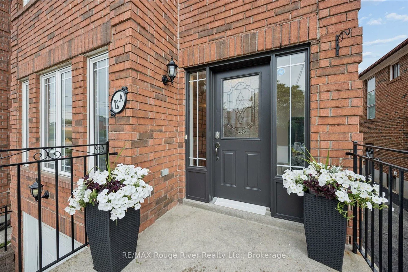 72a, Laurel, Kennedy Park, Toronto