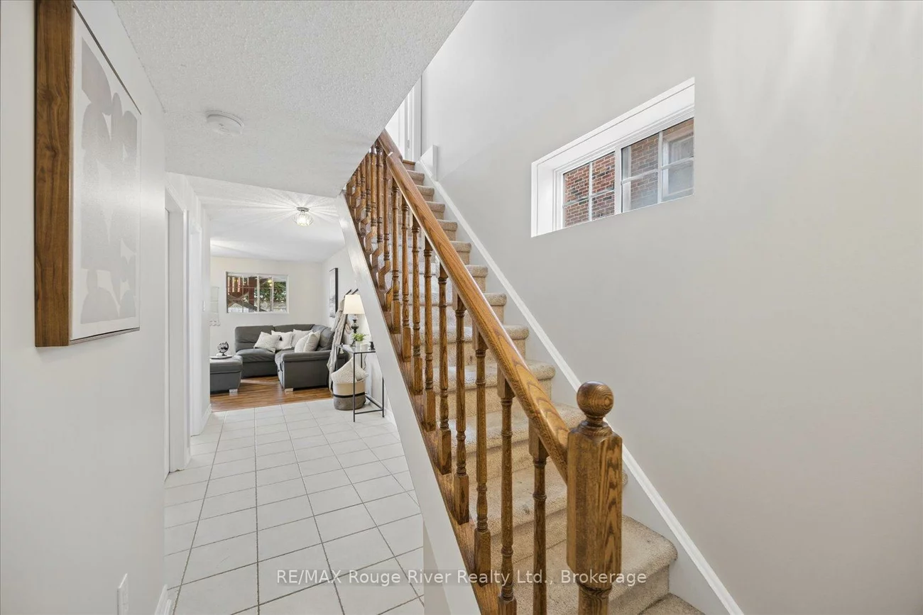 72a, Laurel, Kennedy Park, Toronto