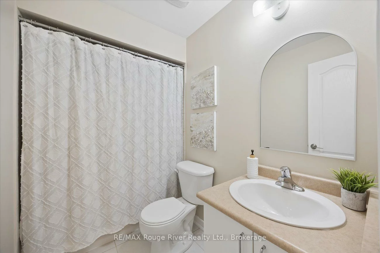 72a, Laurel, Kennedy Park, Toronto