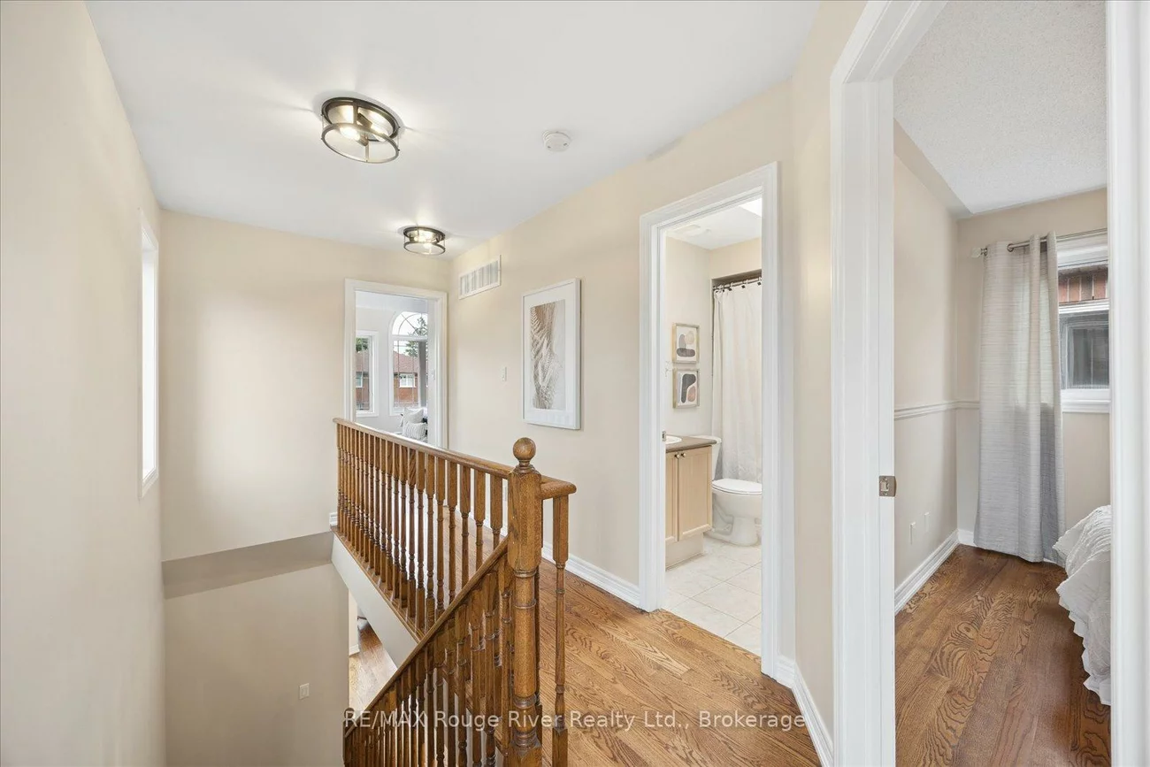 72a, Laurel, Kennedy Park, Toronto