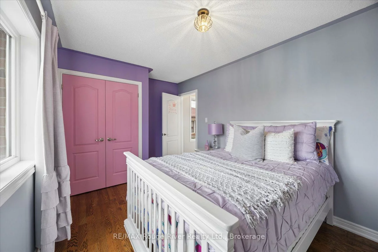 72a, Laurel, Kennedy Park, Toronto