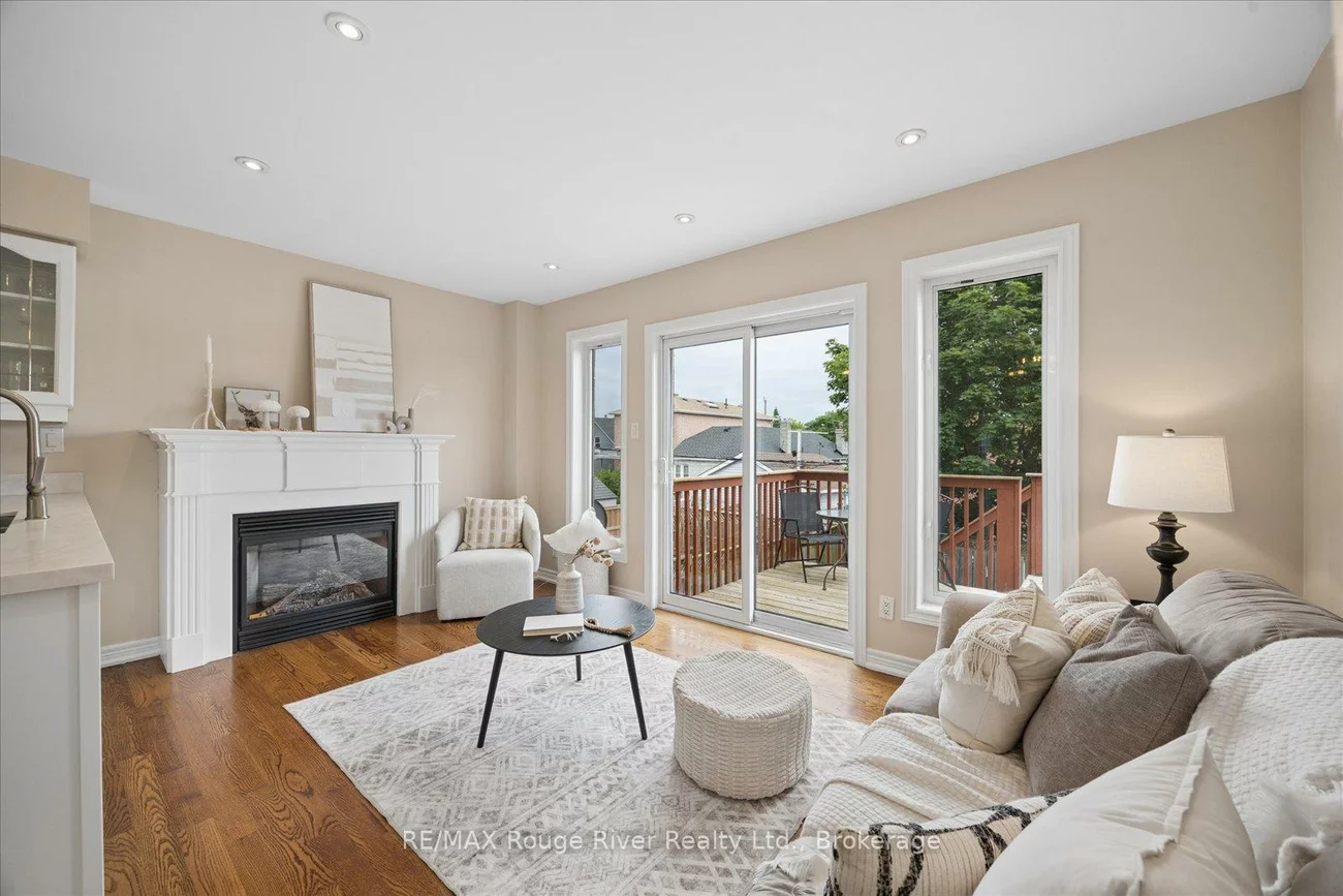 72a, Laurel, Kennedy Park, Toronto