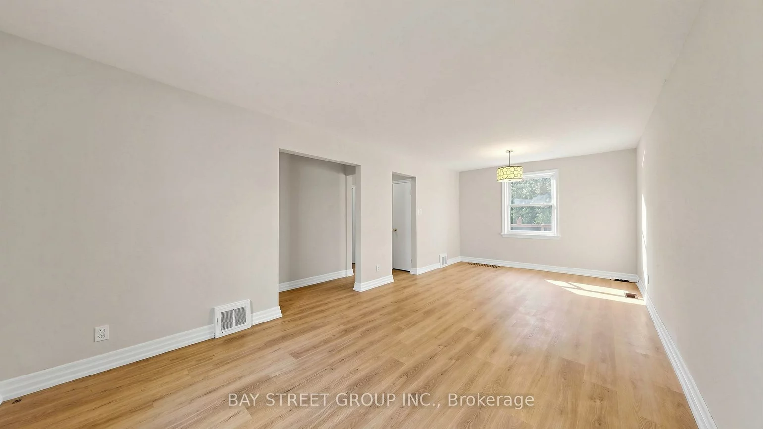 26, Innismore, Wexford-Maryvale, Toronto
