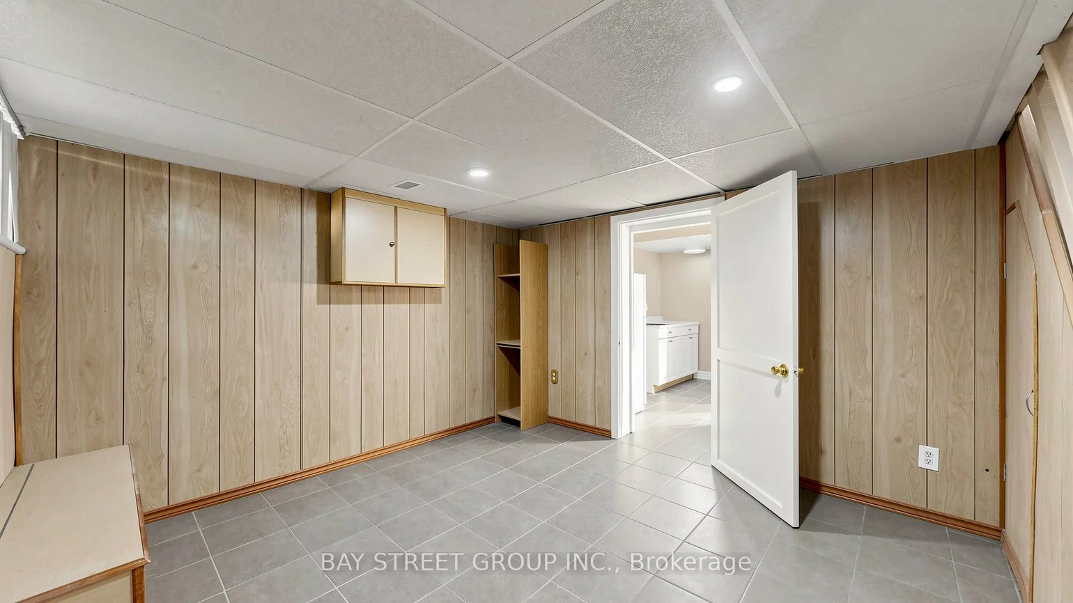 26, Innismore, Wexford-Maryvale, Toronto