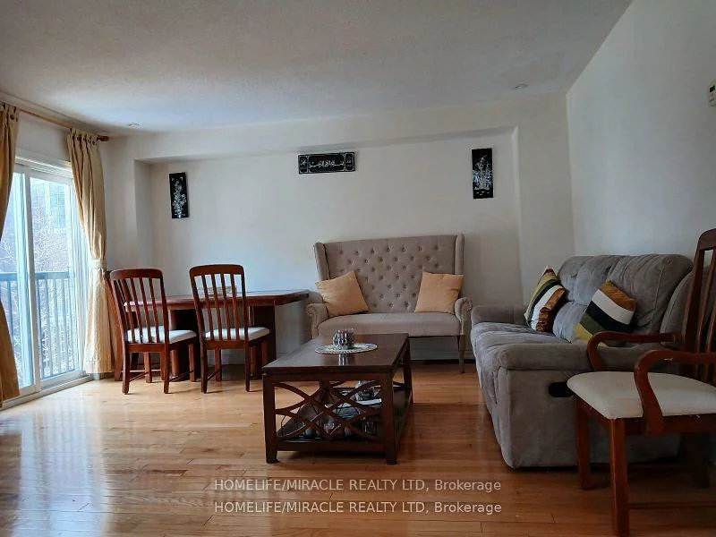 13, Vasto, Scarborough Village, Toronto