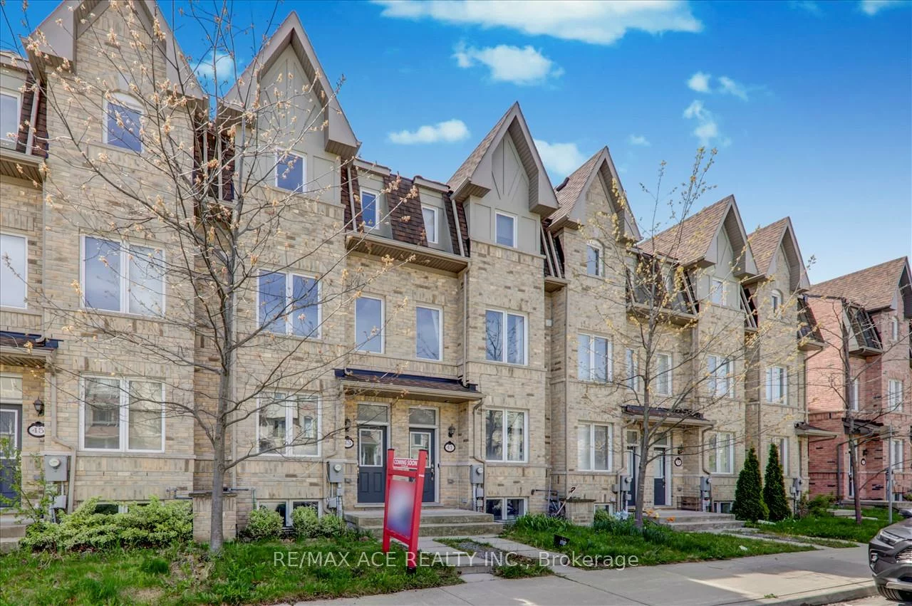 43, Kawneer, Dorset Park, Toronto