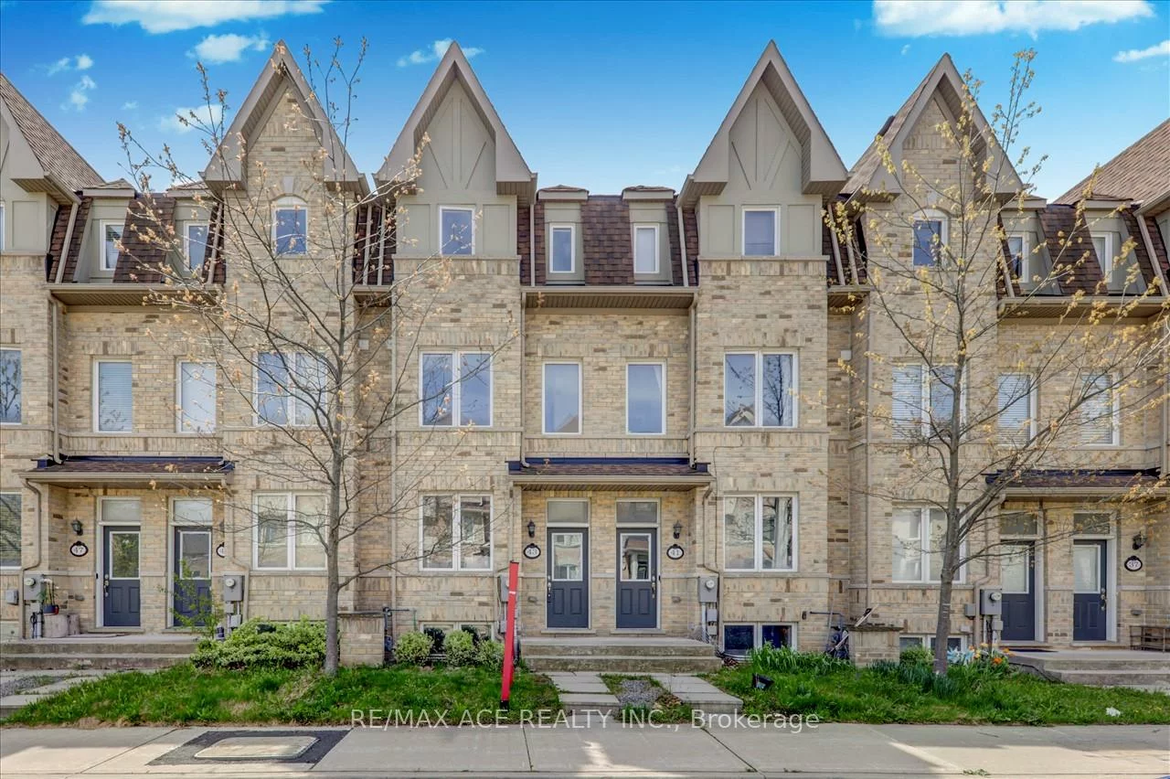 43, Kawneer, Dorset Park, Toronto