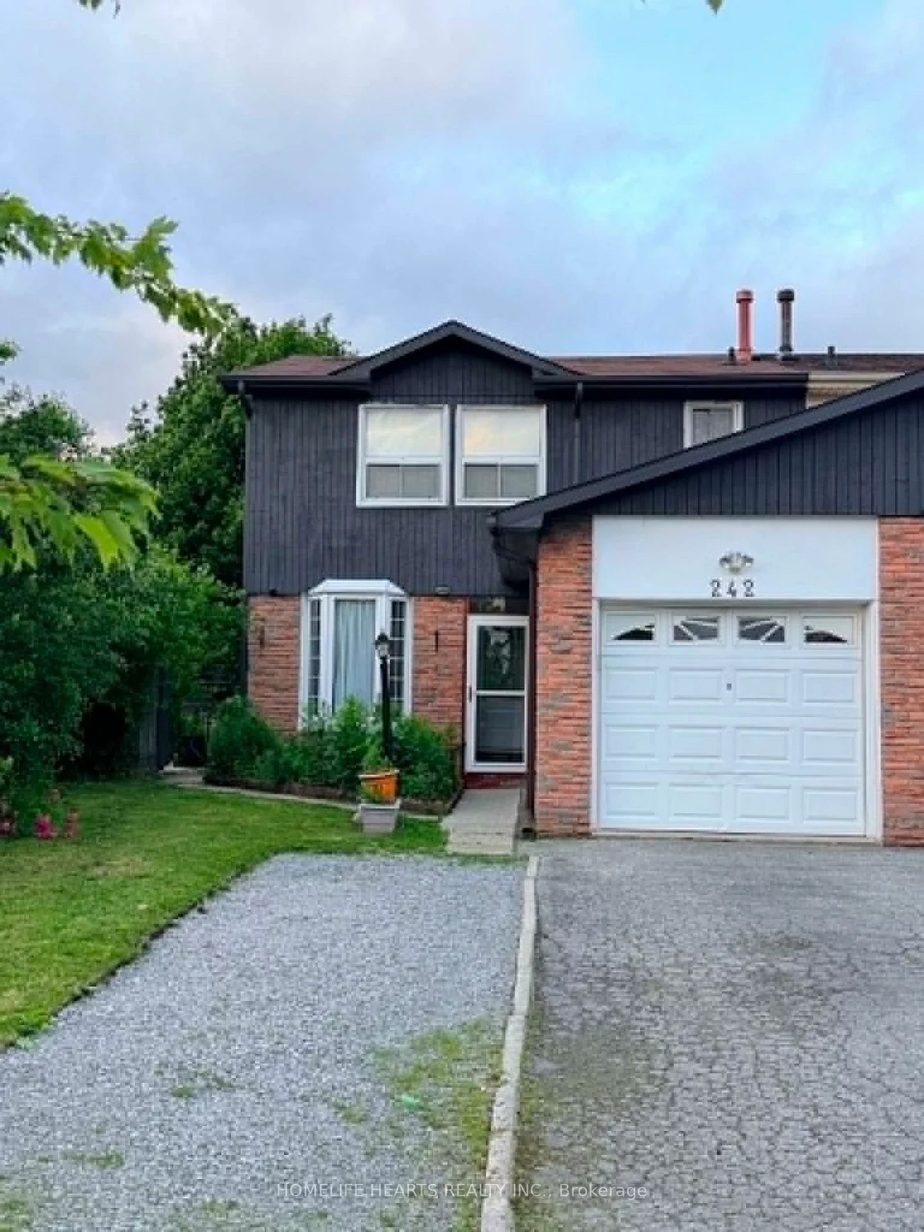 242, Braymore, Rouge E11, Toronto