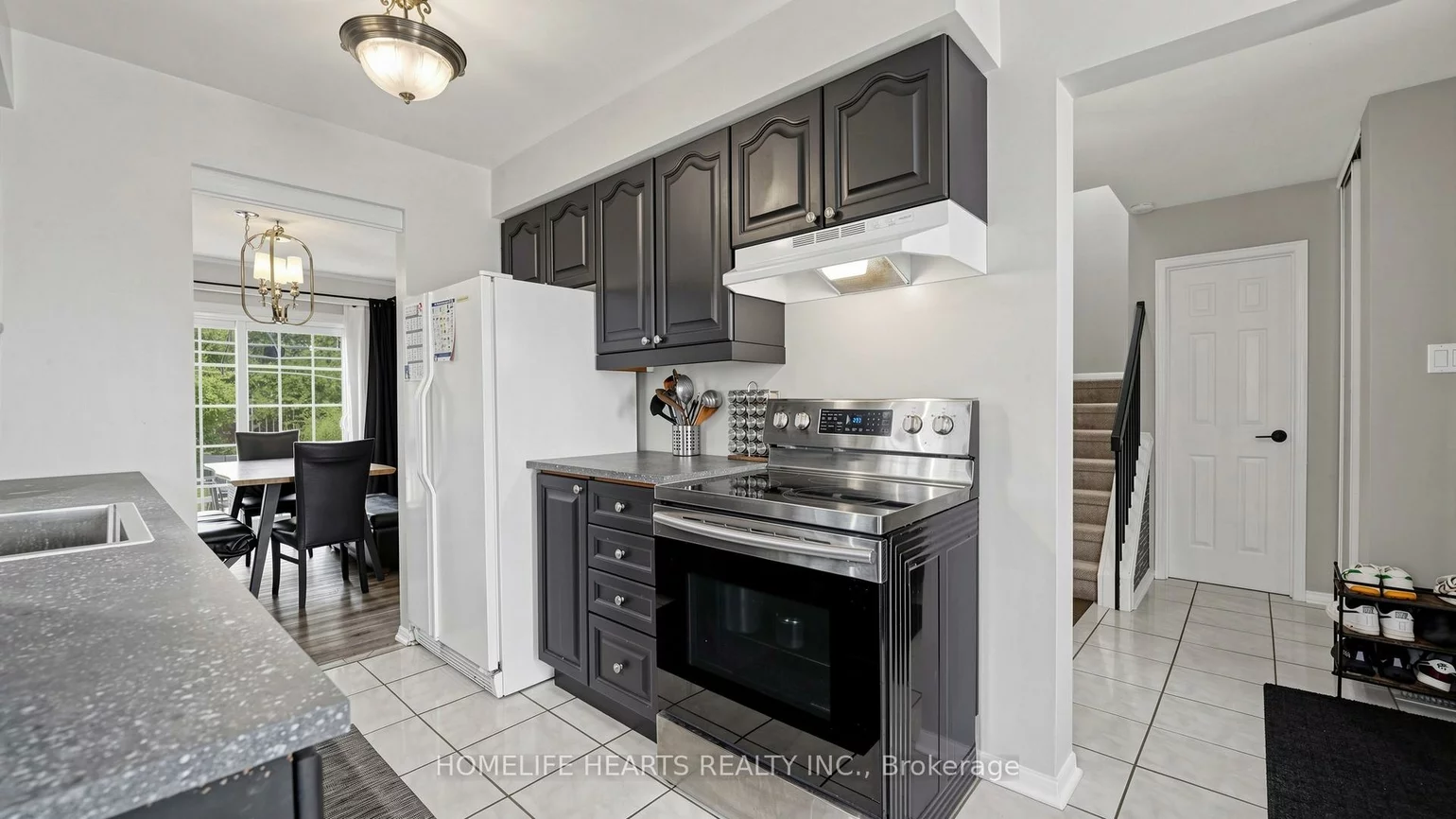 242, Braymore, Rouge E11, Toronto
